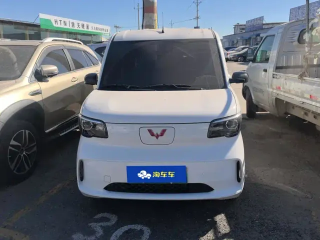 Wuling Zhiguang NEV — Фото автомобиля 2