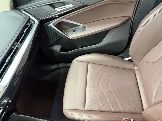 BMW X1 — Фото автомобиля 13