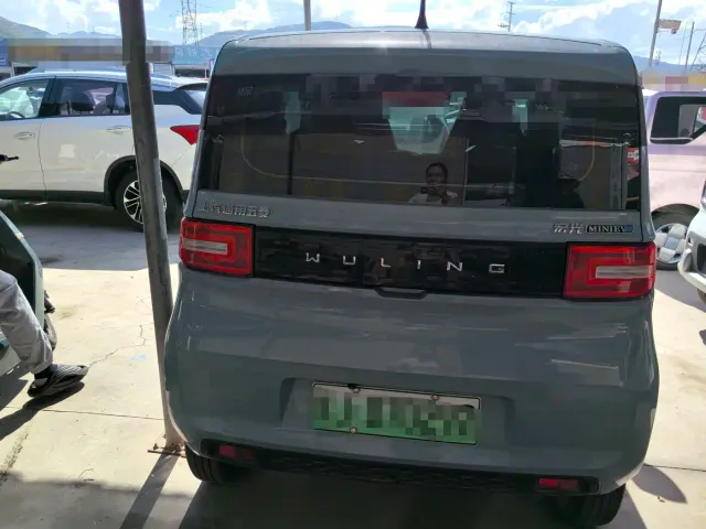 Wuling Hongguang Mini EV — Фото автомобиля 5