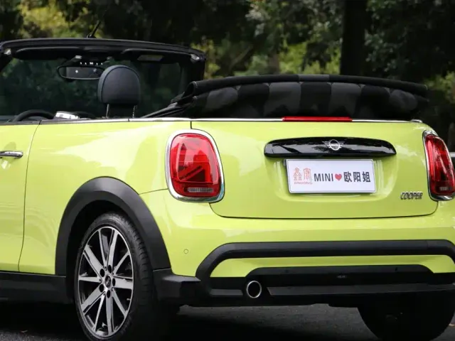 MINI Hatch — Фото автомобиля 11