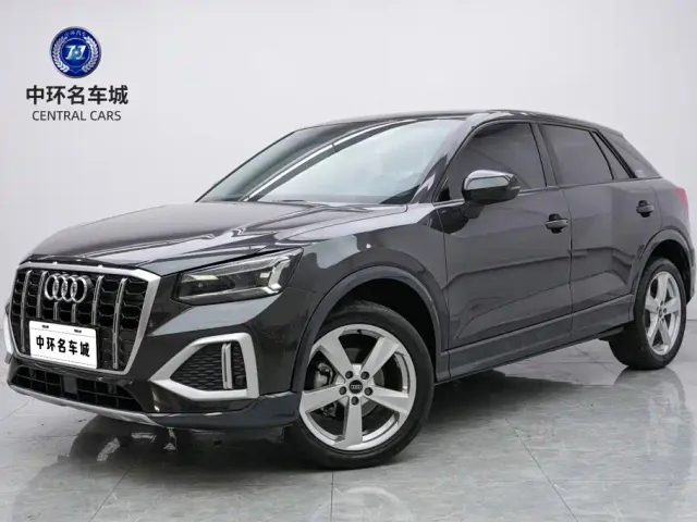 Фотография автомобиля — Audi Q2L