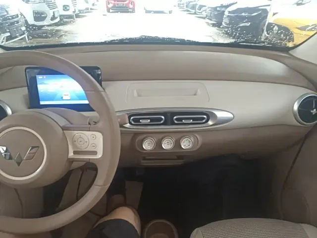 Wuling Hongguang Mini EV — Фото автомобиля 12