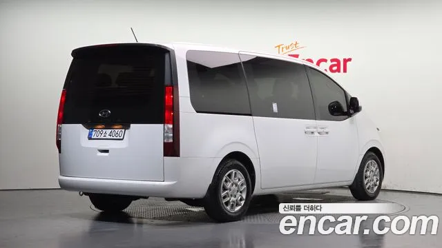 Hyundai Staria — Фото автомобиля 2