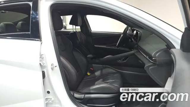 Hyundai AVANTE Новый Avante (CN7) — Фото автомобиля 8