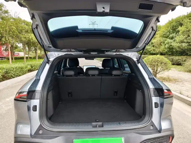 Baojun Yunhai — Фото автомобиля 18