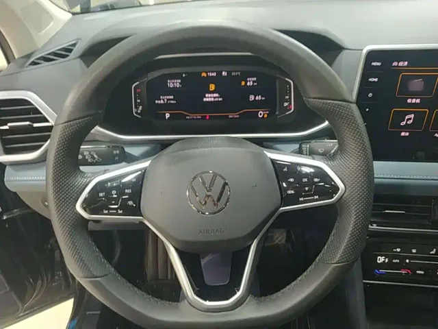 Volkswagen Tharu — Фото автомобиля 10