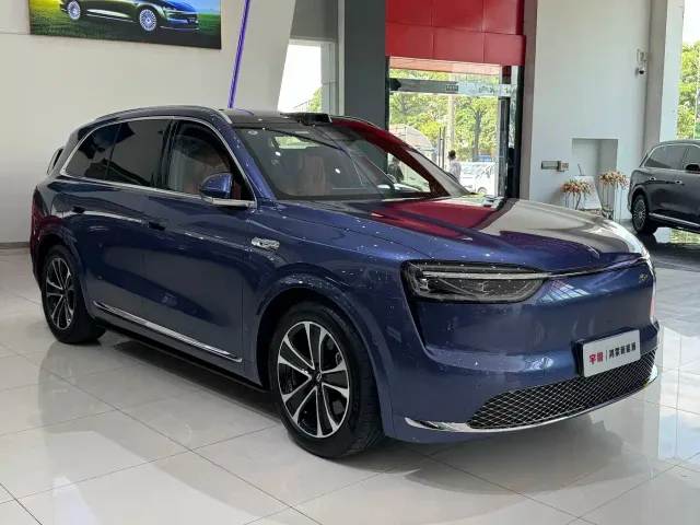 Aito M7 — Фото автомобиля 3