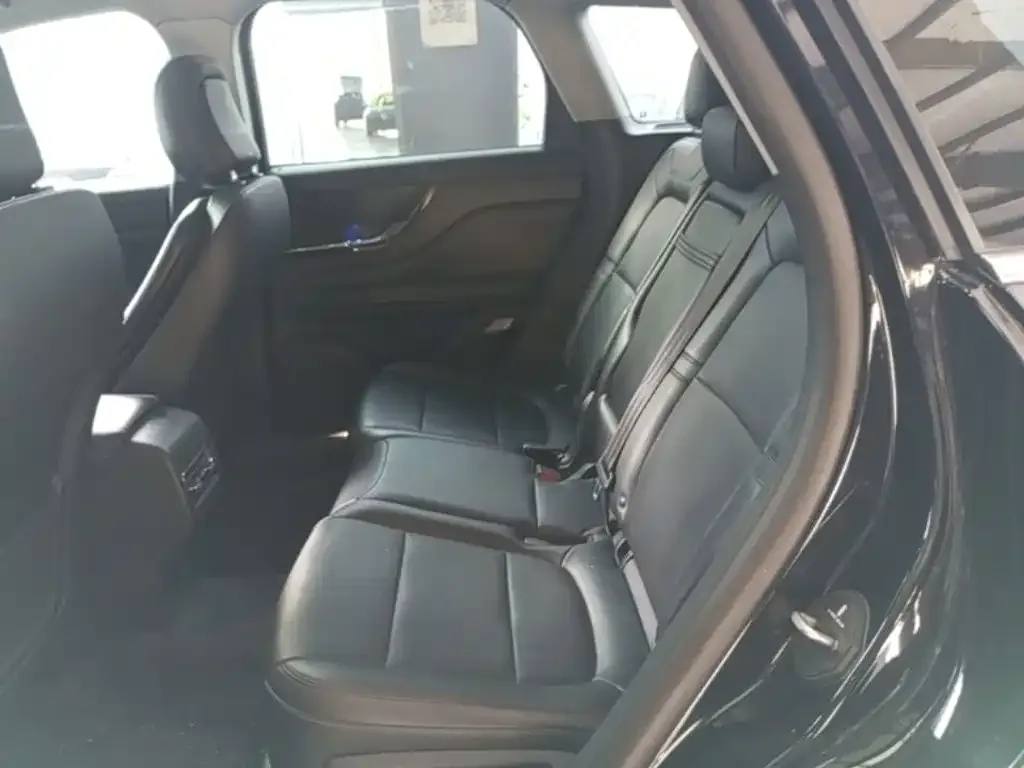 Lincoln Adventurer 2022 2.0T 2WD Deluxe Edition — Фото автомобиля 16