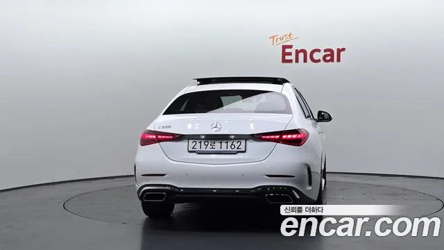 Mercedes-Benz C-Class — Фото автомобиля 4