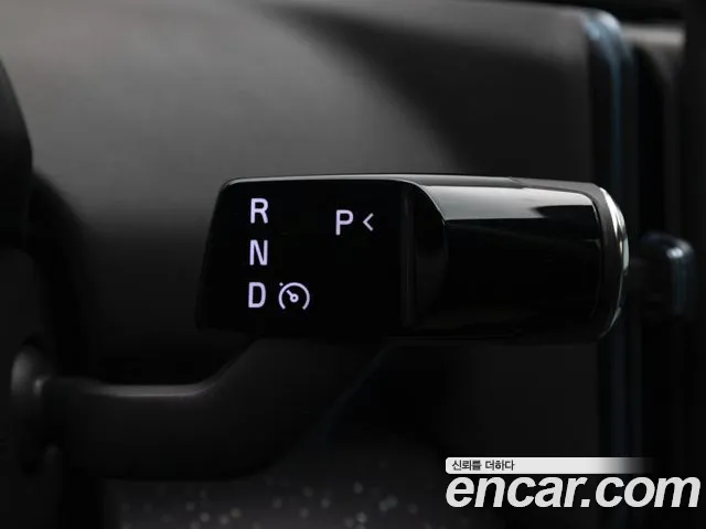 Volvo EX30 — Фото автомобиля 15