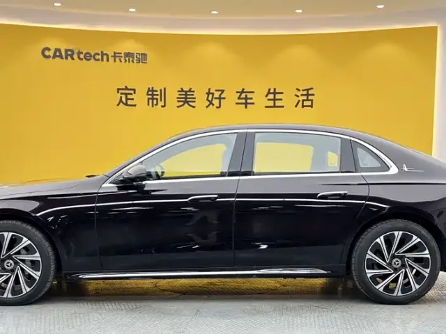 Mercedes-Benz E-Class — Фото автомобиля 4