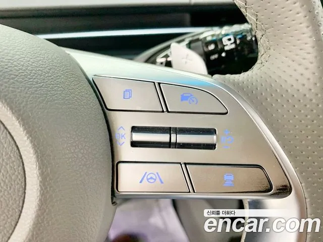 Hyundai Staria Staria 4WD Lounge 9 мест — Фото автомобиля 17