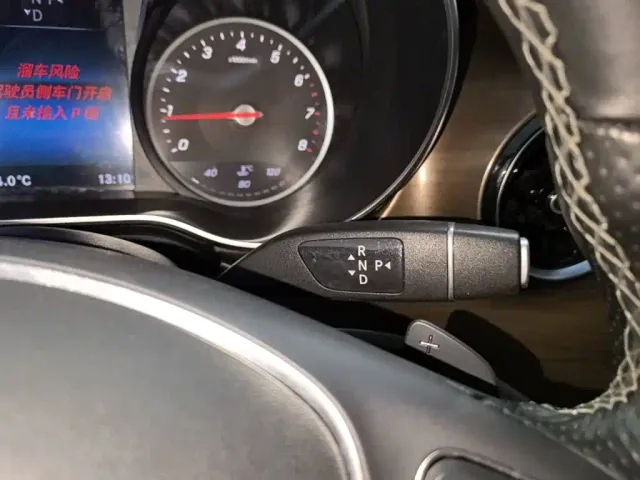 Mercedes-Benz V-Class — Фото автомобиля 13