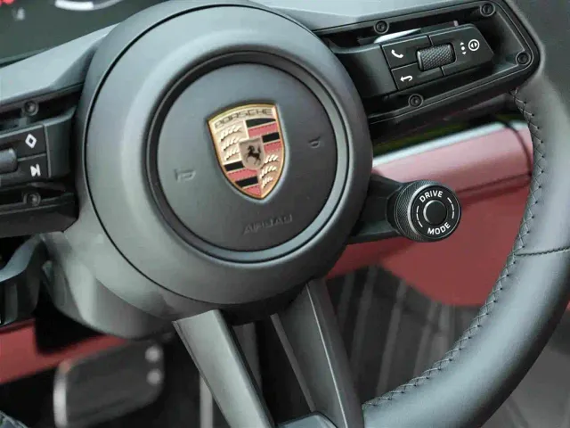 Porsche Panamera — Фото автомобиля 17