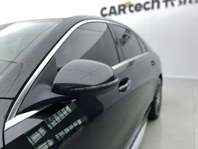 Mercedes-Benz C-Class — Фото автомобиля 12