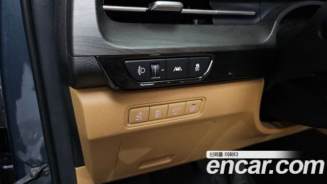 Kia Canival Carnival 4 поколение Бензин 9 мест Signature — Фото автомобиля 26