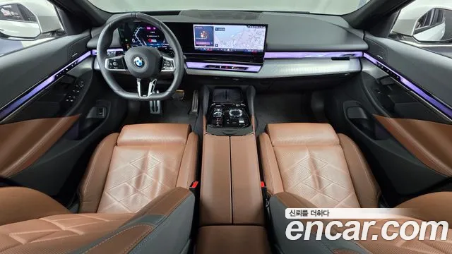 BMW 5 Series G60 — Фото автомобиля 10