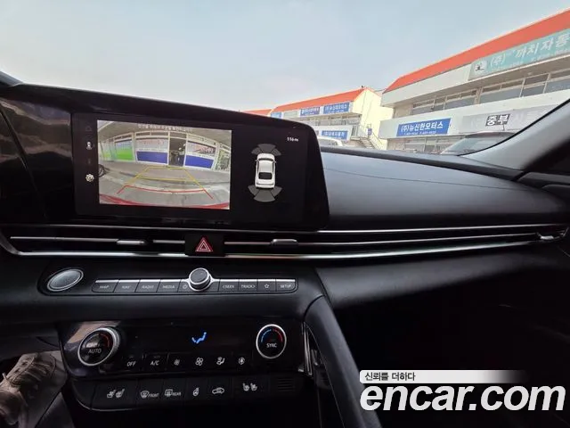 Hyundai AVANTE Новый Avante (CN7) — Фото автомобиля 12