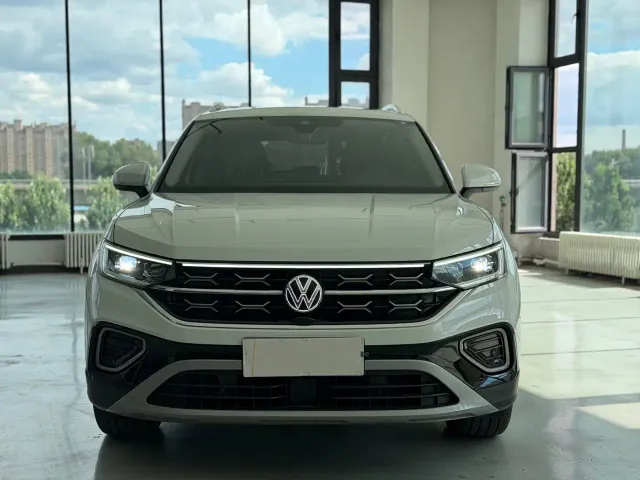 Volkswagen Tayron — Фото автомобиля 2