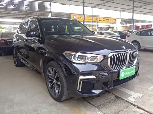 BMW X5 — Фото автомобиля 3