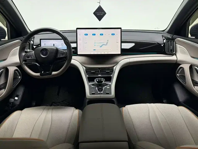 BYD Song Pro — Фото автомобиля 6