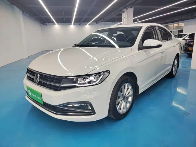 Фотография автомобиля — Volkswagen Bora