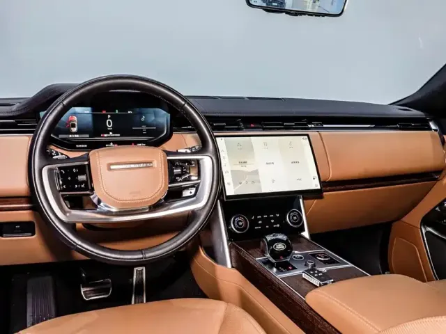 Land Rover Range Rover — Фото автомобиля 24