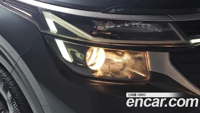 Kia Seltos — Фото автомобиля 7