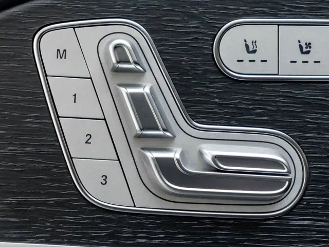 Mercedes-Benz GLE-Class — Фото автомобиля 23