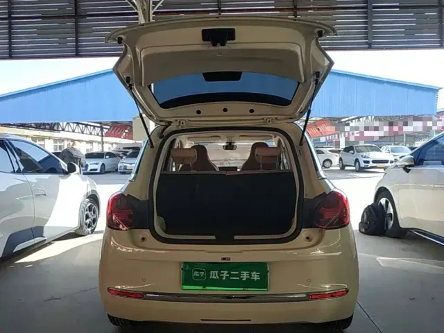 Wuling Bingo — Фото автомобиля 18