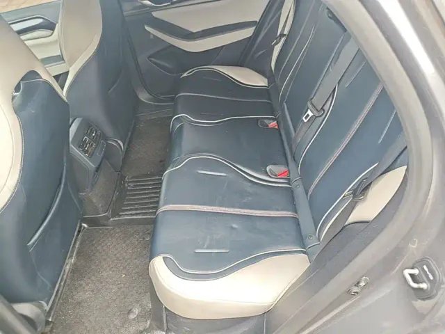 BYD Qin PLUS — Фото автомобиля 16