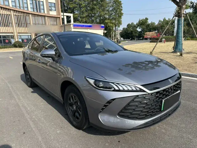 BYD Qin PLUS — Фото автомобиля 7