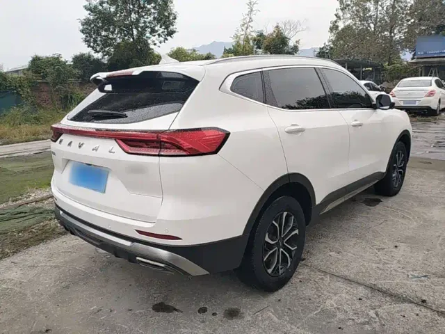 Haval H6 — Фото автомобиля 6