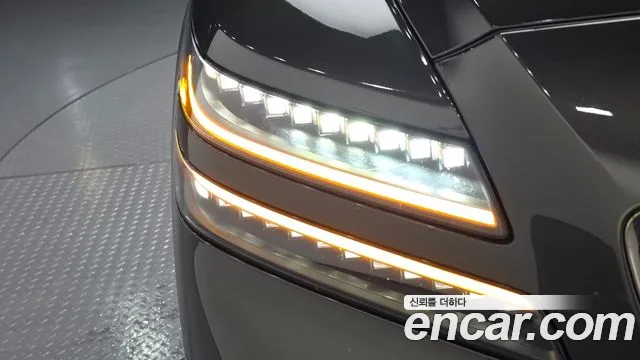 Genesis GV80 — Фото автомобиля 16