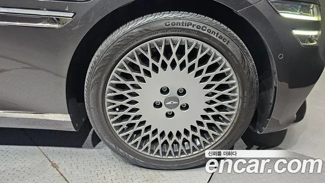Genesis G80 Бензин 2.5 турбо AWD — Фото автомобиля 20