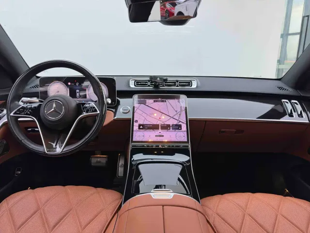 Mercedes-Benz Maybach S-Class — Фото автомобиля 14