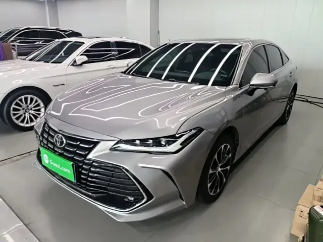 Фотография автомобиля — Toyota Avalon