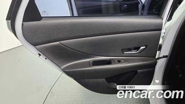 Hyundai AVANTE Avante (CN7) — Фото автомобиля 21