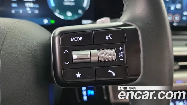 Hyundai Grandeur GN7 — Фото автомобиля 25