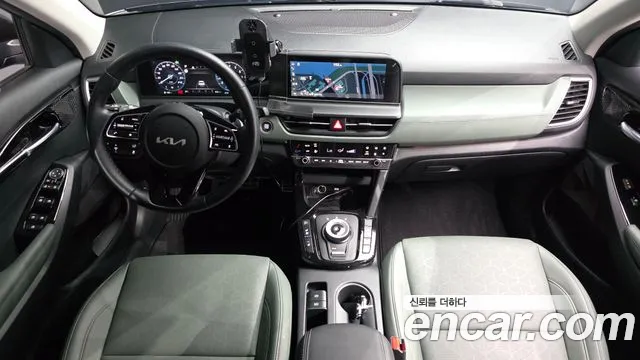 Kia Seltos Бензин 1.6 турбо 2WD — Фото автомобиля 6