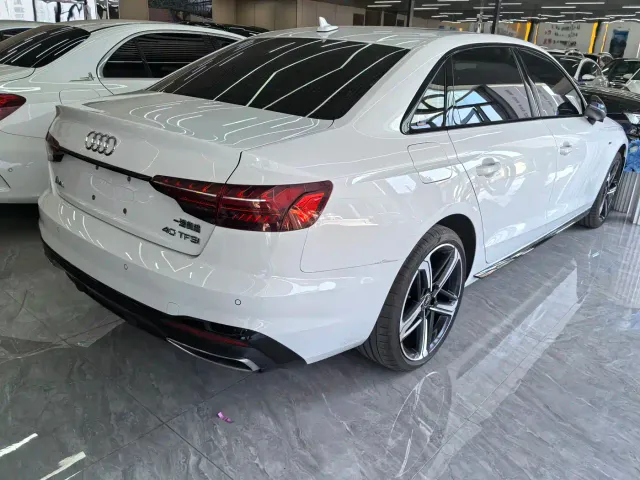 Audi A4L — Фото автомобиля 5