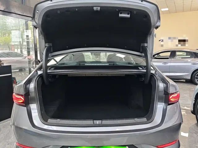 BYD Qin PLUS — Фото автомобиля 14
