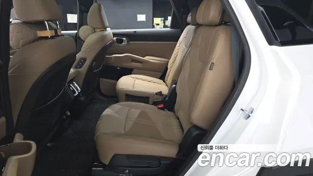 Kia Sorento — Фото автомобиля 16