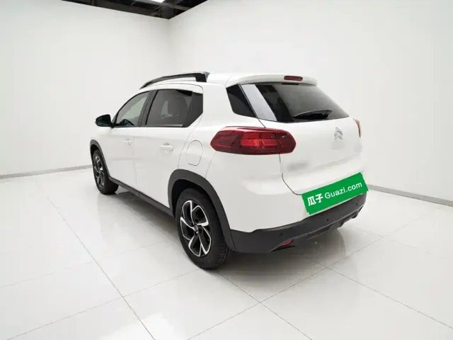 Citroen C3-XR — Фото автомобиля 4