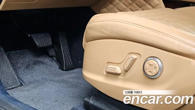 Genesis GV80 — Фото автомобиля 20