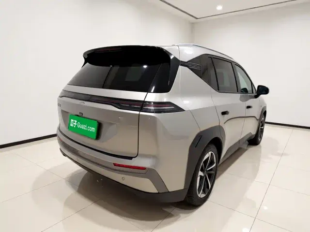 GAC Aion Y — Фото автомобиля 6