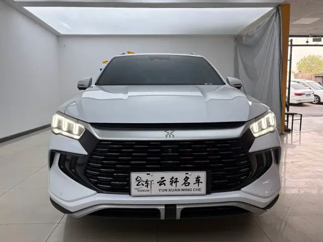 BYD Song Pro — Фото автомобиля 3