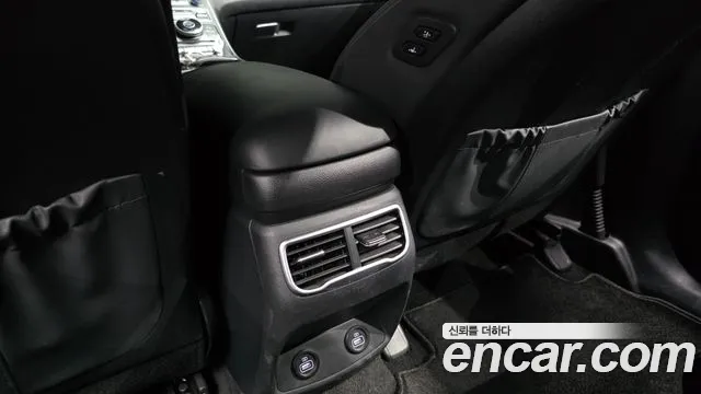 Hyundai Santa Fe Santa Fe (New) — Фото автомобиля 17