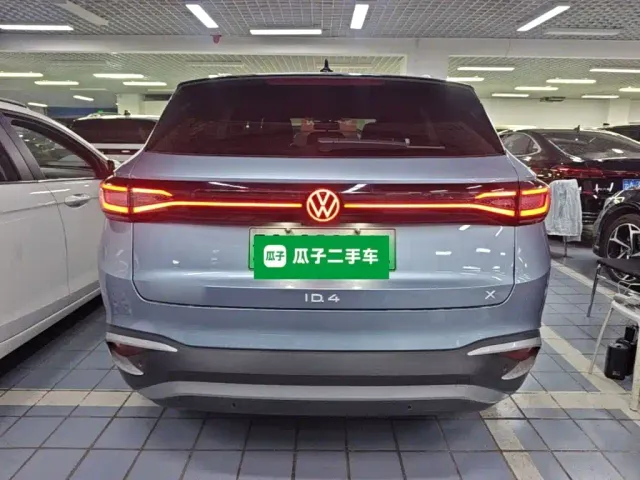 Volkswagen ID.4 X — Фото автомобиля 5