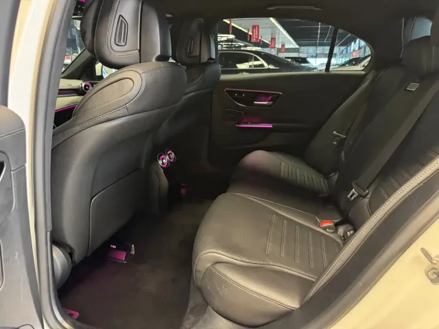 Mercedes-Benz C-Class — Фото автомобиля 17
